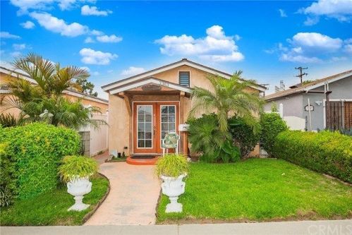 3383 Adriatic Ave, Long Beach, CA 90810-2339