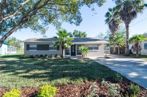 2409 Bonneville Dr, Orlando, FL 32826-3311