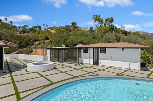 8 Celine Dr, Santa Barbara CA  93105-1911 exterior