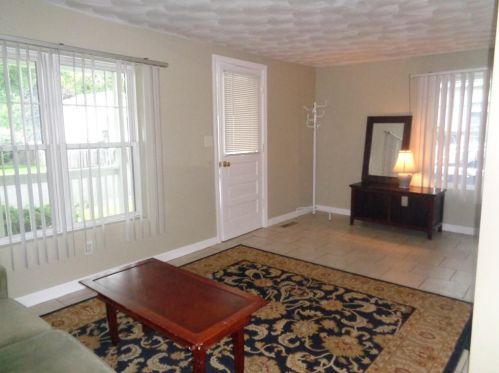 66 Hazard Ave, Warwick RI  02889-9404 exterior