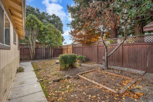 2364 Kipland Dr, Santa Rosa CA  95401-9141 exterior