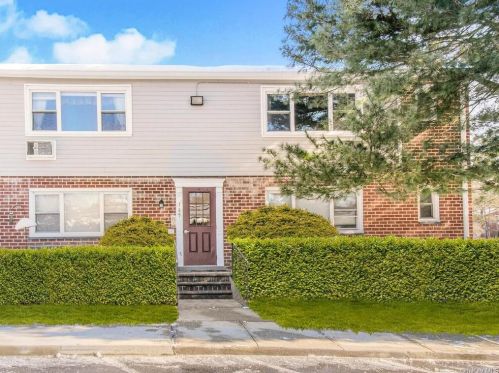 185 Highland Ave, Crotonville, NY 10562-6113