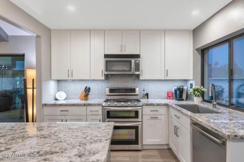 5822 Scottsdale Rd, Scottsdale AZ 85253-5415 exterior