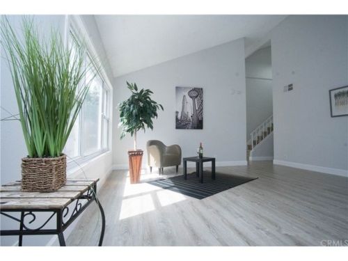 1689 Greenbriar Ln, Brea, CA 92821-5917