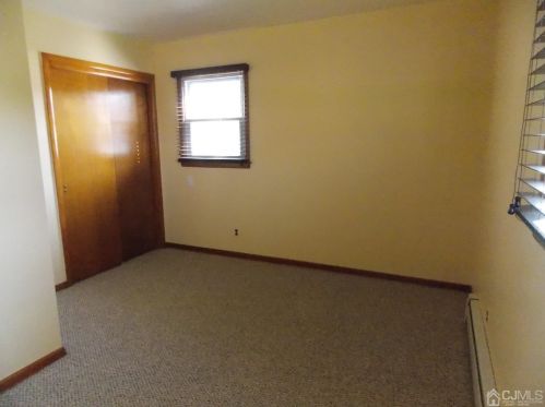 148 Plainfield Ave, South Plainfield, NJ 07080-4046