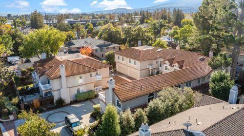 574 Hacienda Ave, Campbell CA 95008-6322 exterior