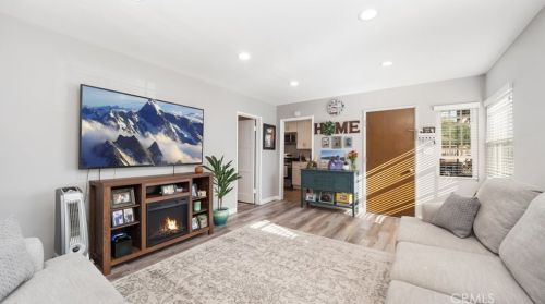 2437 Repetto Ave, Montebello CA 90640-3865 exterior