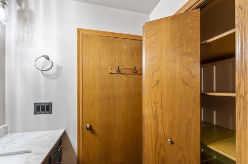 8219 57 Ave, Kenosha WI 53142-4728 exterior