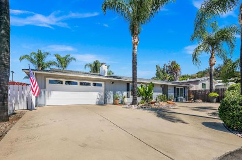 13326 Scotsman Rd, Lakeside, CA 92040-4726
