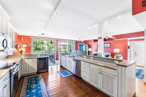2436 Orchid Bay Dr, Naples, FL 34109-0658