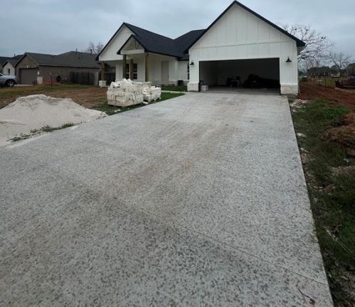 2535 Turberry Dr, West Columbia, TX 77486-8615