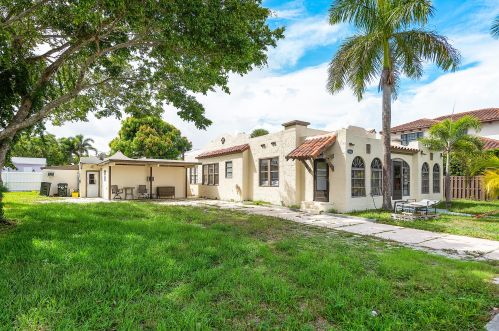 806 2nd Ave, Delray Beach, FL 33444-3912