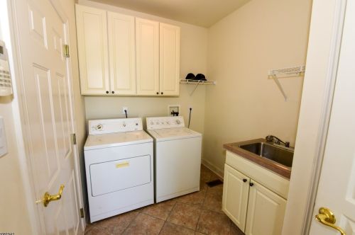 112 Fox Chase Ct, Swedesboro NJ  08085-3043 exterior