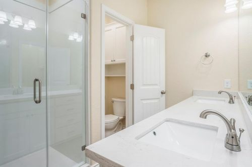 4022 Fort Bend Dr, Galveston TX  77554 exterior