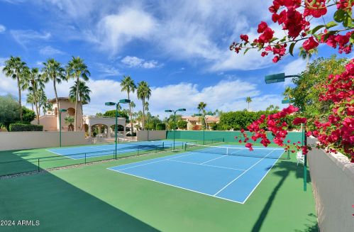 9865 101 St, Scottsdale AZ 85258-4821 exterior