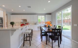 12176 Navel Tree Ct, Riverside, CA 92503-6775
