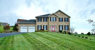 667 Greenfield St, Daleville, VA 24083-2939