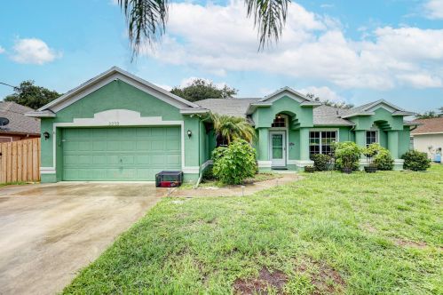 2232 Pigeon Ter, Fort Pierce, FL 34953-1678