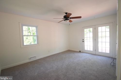 412 Franklin Ave, Princeton NJ  08540-3951 exterior