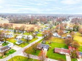 1 Edgewood Dr, Richwood OH  43344-1001 exterior