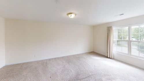 153 Wellington Dr, Florence KY  41042-7719 exterior