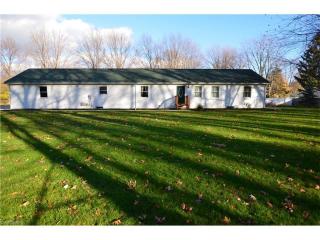 35380 Shore Blvd, Willoughby, OH 44095-1908