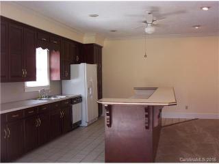 3718 Club House Dr, Conover NC  28613-9456 exterior