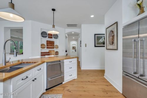 34 Chiffelle St, Bluffton SC  29909-4562 exterior