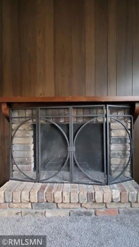 3808 Douglas Dr, Minneapolis MN  55422-1933 exterior