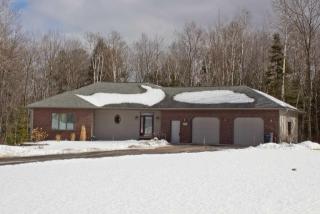 6905 Raspberry Ln, Wausau, WI 54401-9283