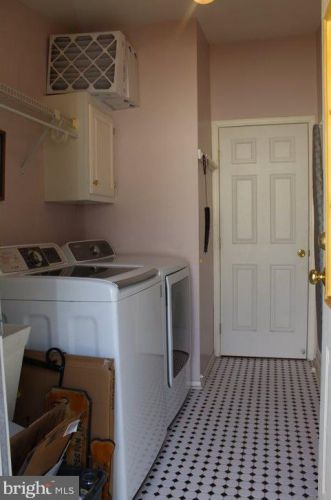 257 Chadwick Ct, Souderton PA  18964-2818 exterior