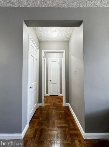 2714 31 St, Washington DC  20007-4401 exterior