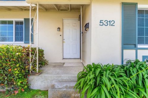 5312 Edinger Ave, Huntington Beach, CA 92649-1547