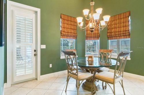 4916 Keeneland Cir, Orlando FL  32819-3141 exterior