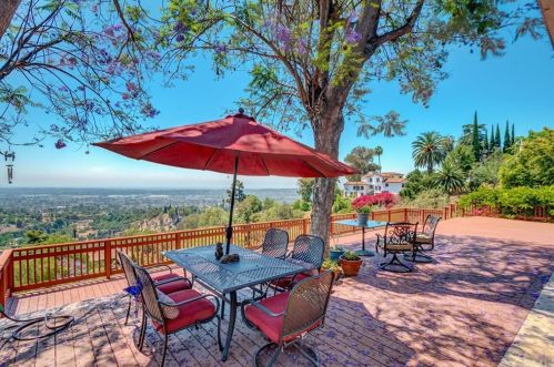 1050 Avocado Crst Rd, La Habra CA 90631-8108 exterior