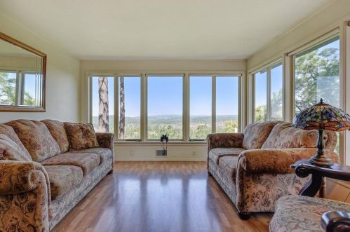 23509 Barnes Ln, Cape Horn CA  exterior