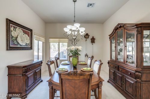 976 Josephine Saddle Pl, Green Valley AZ 85614-6302 exterior