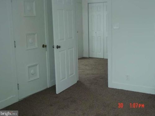 305 Main St, Lykens, PA 17048-1210