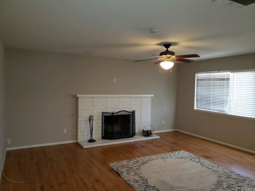 410 Campus View Dr, Riverside, CA 92507-4034