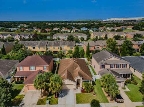 8705 Deep Maple Dr, Riverview FL  33578-8980 exterior