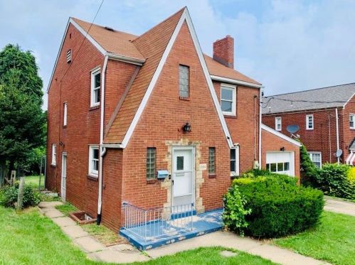 1004 Mccleary St, Mckeesport, PA 15132-1909