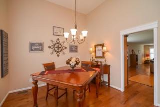 325 Ivy Bend Cir, Clarksville, TN 37043-6867