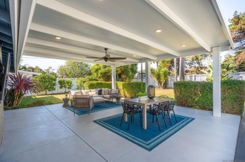1190 Tourmaline St, San Diego CA  92109-1838 exterior