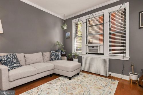 2655 41st St, Washington, DC 20007-1276