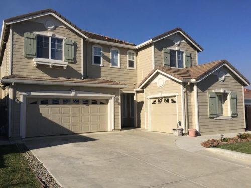 1150 Freedom Dr, Hollister, CA 95023-5679