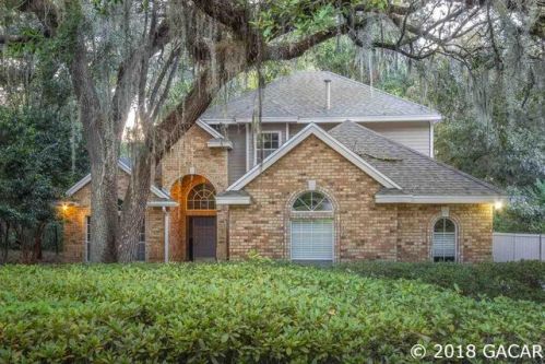 3956 98th Dr, Gainesville, FL 32608-4666