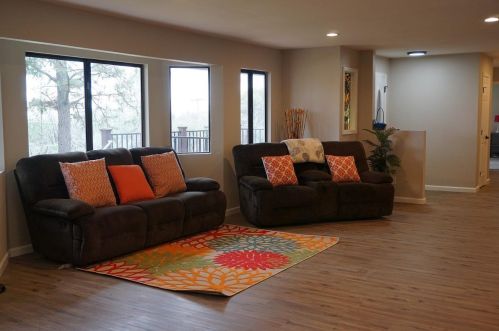 17704 Aileen Way, Grass Valley, CA 95949-7204