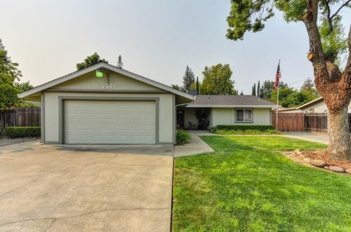 8916 Calvert Ave, Citrus Heights, CA 95662-4128