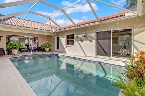 95 12th Ave, Naples FL  34120-3353 exterior