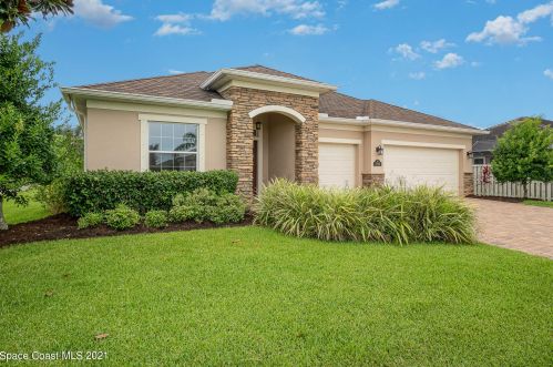 3794 Gatwick Manor Ln, Melbourne, FL 32940-8413
